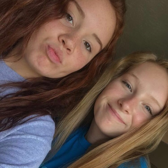 Meet your Posher, Ellie - Picture 1 of 1